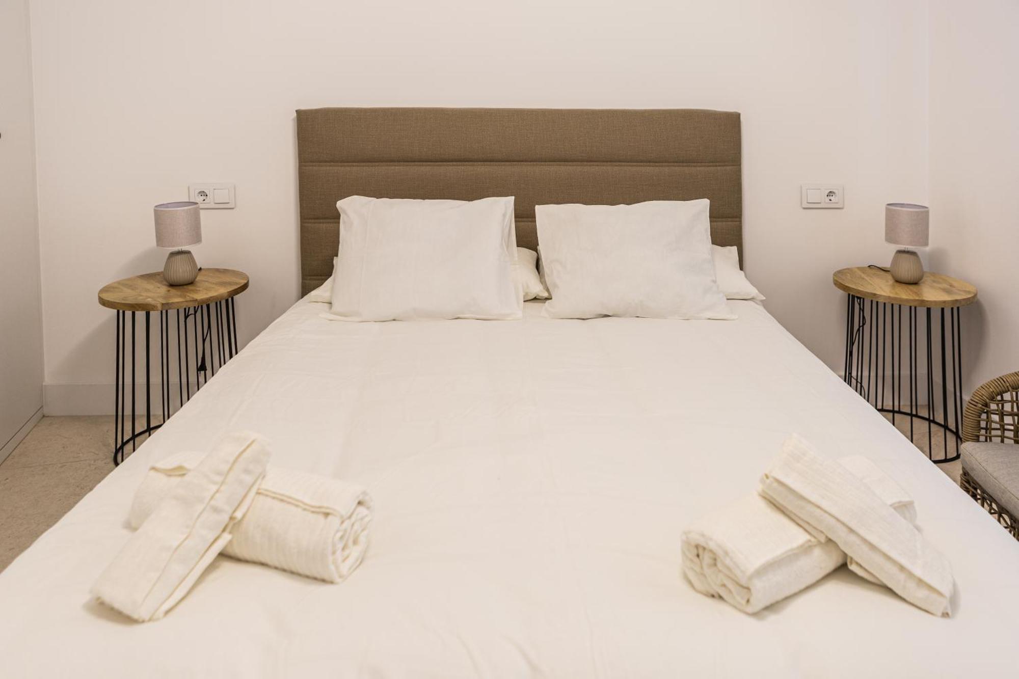 Royar Apartamentos Jaén Exteriör bild
